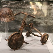 Een driewielertje in het Memorial Museum in Hiroshima