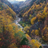 Mooie herfstkleuren in Sounkyo